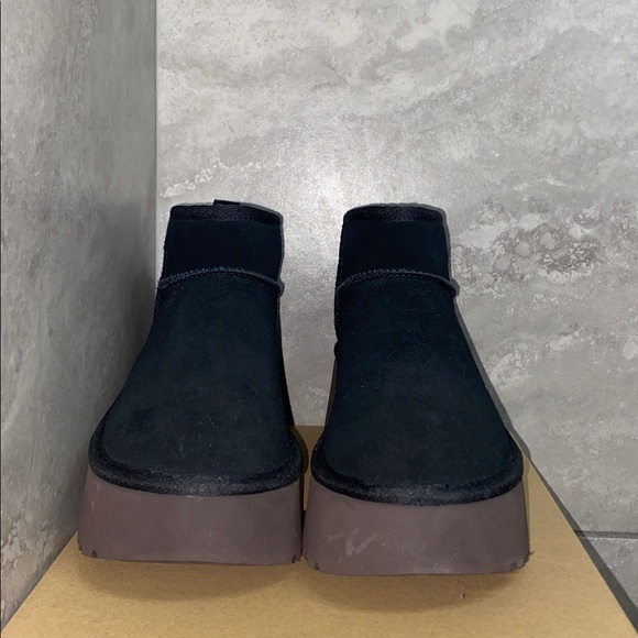 UGG NEW HEIGHTS ULTRA MINI - Picture 2 of 6